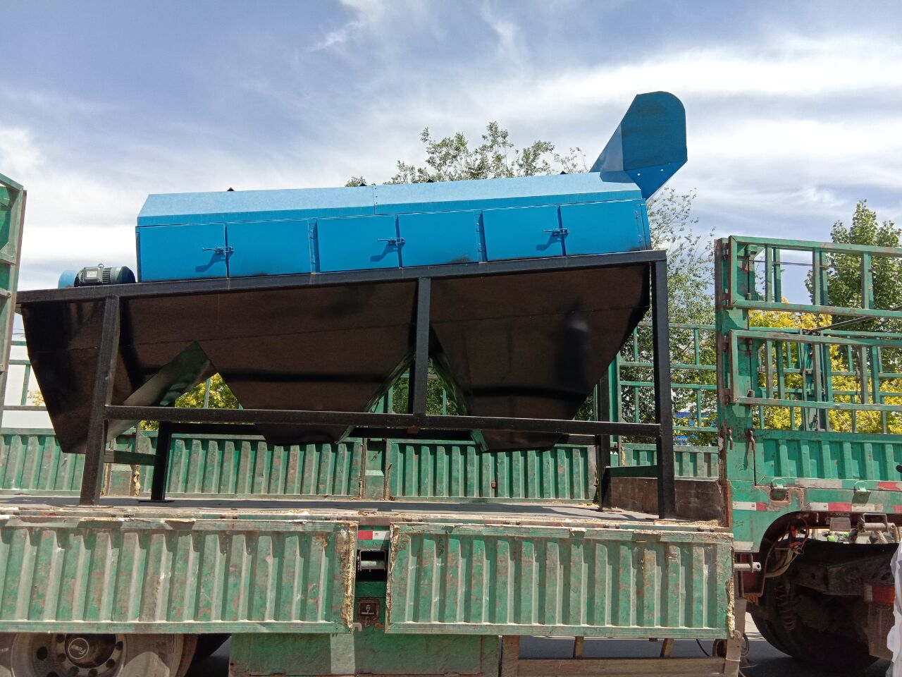 小型滾筒篩料機